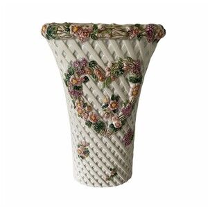 LBK Ceramic Lattice Woven 3D Rose Floral Heart Design 9” Vase